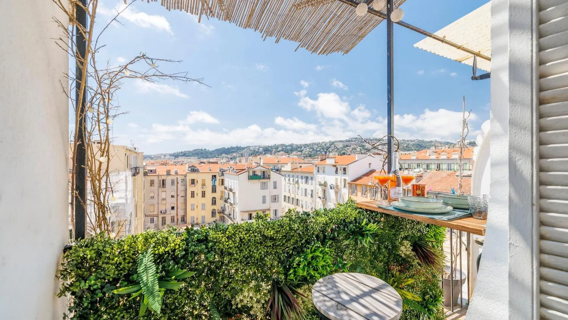 Center - Balcony Quiet - Air Conditioner - Kitchen - Wifi - Tram Apartment Nice France